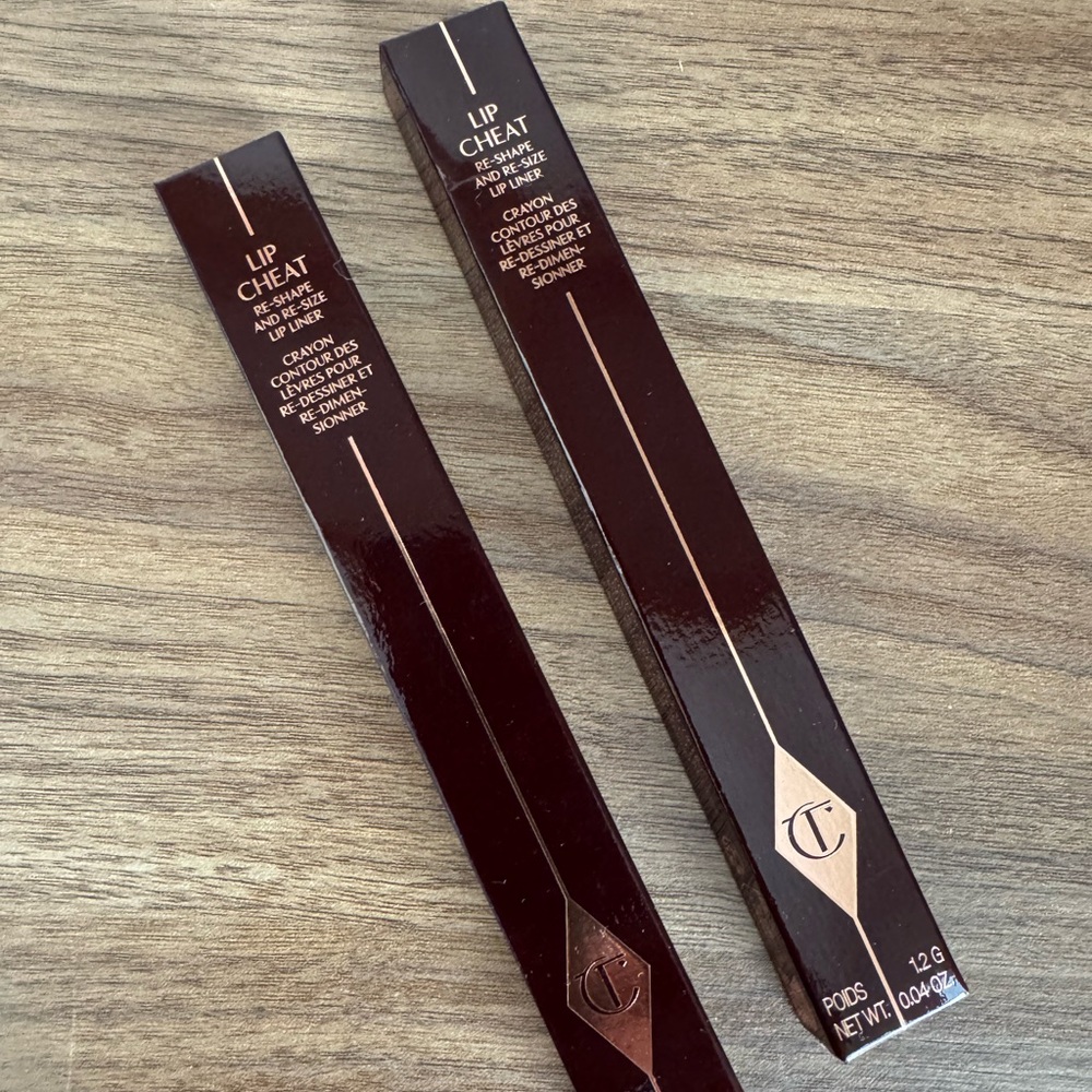 Charlotte Tilbury Lip Cheat in Elegant Brown Packaging